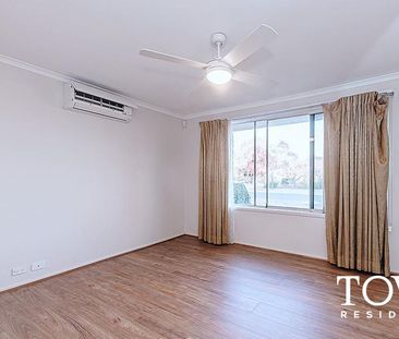 8 Degraves Crescent, Wanniassa ACT 2903 - House For Rent | Domain - Photo 2