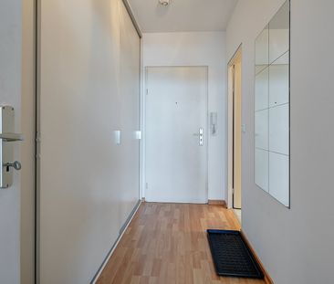 Bright, modern furnished apartment in the mall OEZ - Photo 3