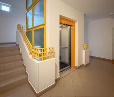 2 pok. z balkonem przy stacji metra Ursynów - Zdjęcie 5