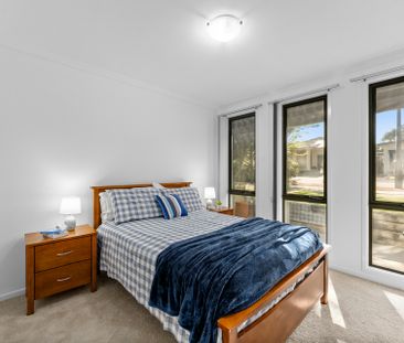 Comfortable Family Living - Photo 2