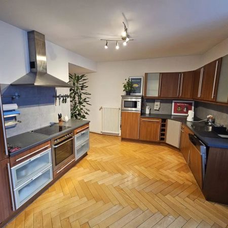 Grand appartement de 4.5p idéalement situé - Photo 3