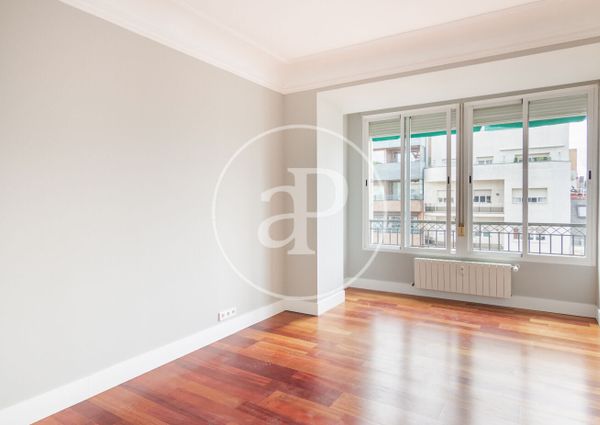 Flat for rent in Jose Ortega y Gasset