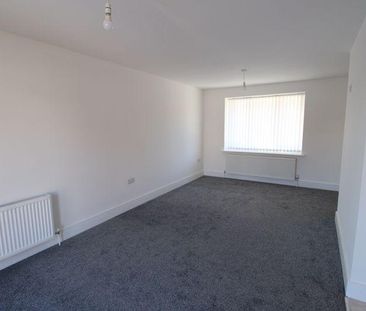 2 bedroom semi-detached house to rent - Photo 4