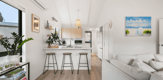 Two Bedroom House - Whangamata - Photo 2