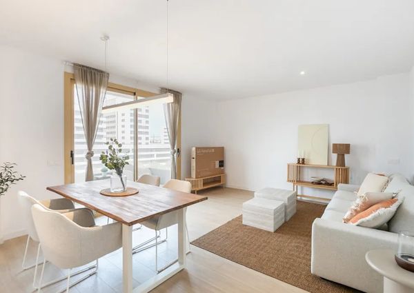 Carrer de Pi i Margall, Badalona, Catalonia 08912