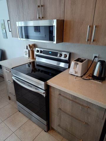 For Lease - 18 Hillcrest Avenue Unit# 310, Toronto, Ontario - Photo 4