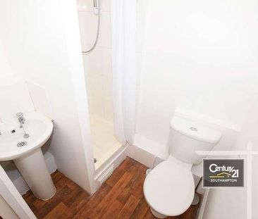 |ref: |, London Road, Southampton, SO15 - Photo 2