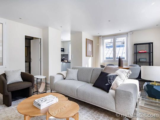 Logement à Paris, Location meublée - Photo 1