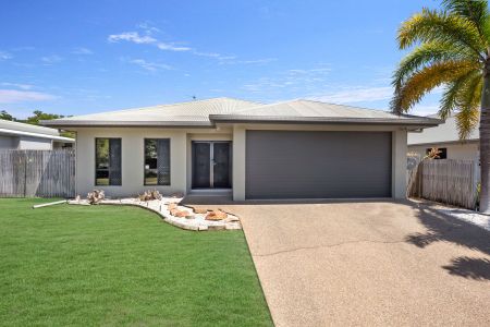 Modern Low-Maintenance Living in a Quiet Court - 4/B Orillia Court, Deeragun - Photo 2