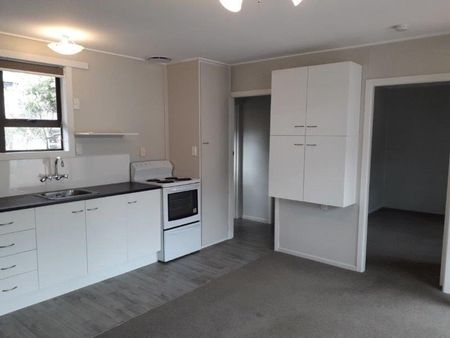 OCEANBEACH ROAD, MT MAUNGANUI (Unit B) - Photo 4