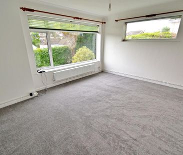 3 bedroom detached bungalow to rent - Photo 1