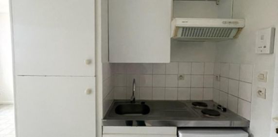 Location Appartement 1 pièce 25m² DUNKERQUE 59140 - Photo 2