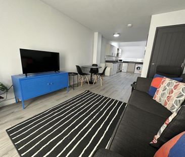 2 bedroom flat to rent - Photo 3