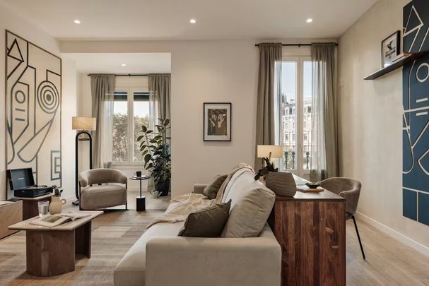 Gran Via de les Corts Catalanes, Barcelona, Catalonia 08007 - Foto 1