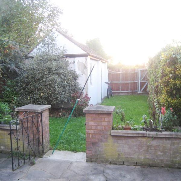 Jersey Road, Hounslow, TW5 0TX - Photo 1