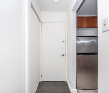 For Lease - 2144 Lilnan Court Unit# 2, Burlington, Ontario - Photo 6