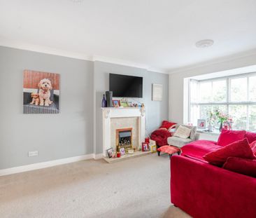 3 bedroom House To Let Total Size: 948 SQ FT - Photo 4