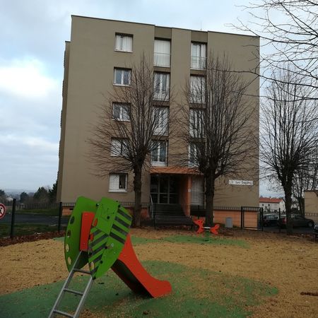 Appartement type 2 les Sapins à Brioude - Photo 4