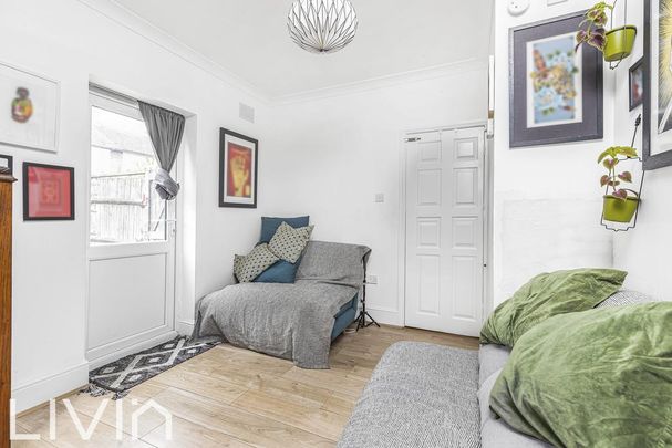 2 bedroom maisonette to rent - Photo 1