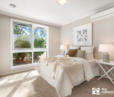 Beautiful Family Home in Glen Waverley! - Photo 5