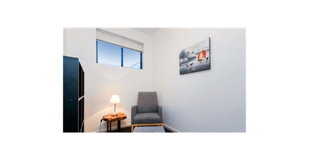 Live in the heart of Adelaide! Fully furnished three-bedroom, two-bathroom townhouse！ - Photo 3