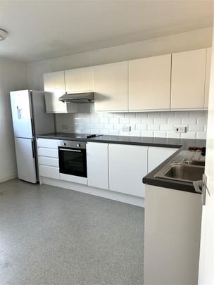 2 Bedroom Flat - Photo 1