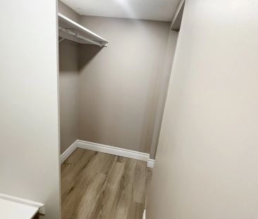 644 Athol Street E #BSMT - Photo 3