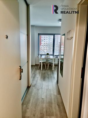 Pronájem bytu 1+kk a garsoniéry 42 m² - Photo 1