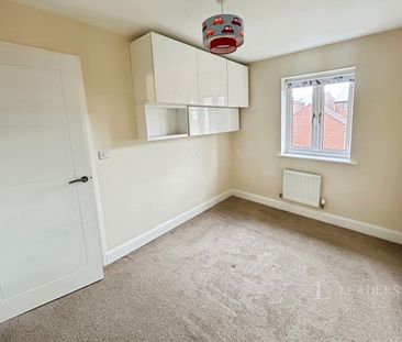 3 bedroom house to rent Nottingham Drive, Littleover, Derby, Derbys... - Photo 4