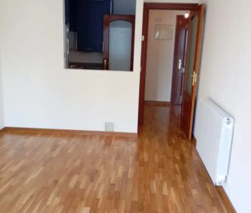 Piso de alquiler en Gijón - Munilla, 15, Perchera - Foto 1