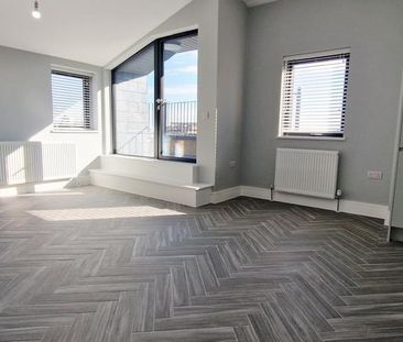 3 bedroom apartment to rent - Photo 1
