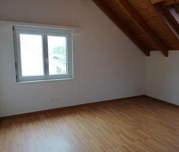 bel appartement mansardé à Schänis – Recherche de nouveaux locataires 1.4.23 - Foto 4