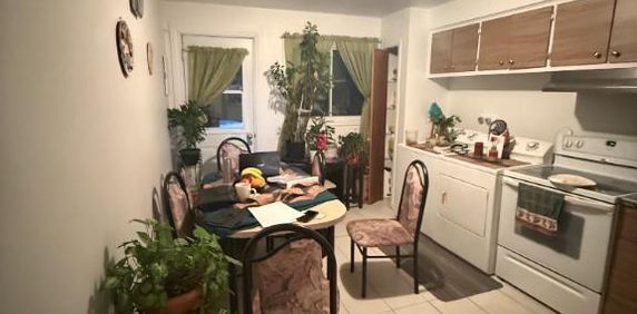 Magnifique 4 ½ au 1975 avenue Albert-Murphy à Laval, situé dans un quartier tranquille et recherché, proche de tous les services. - Photo 2