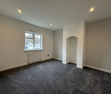 4 bedroom detached house to rent - Photo 6