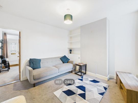 2 bedroom property to rent - Photo 1