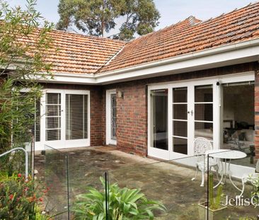 Four Bedroom Home with Heated Pool - Photo 6