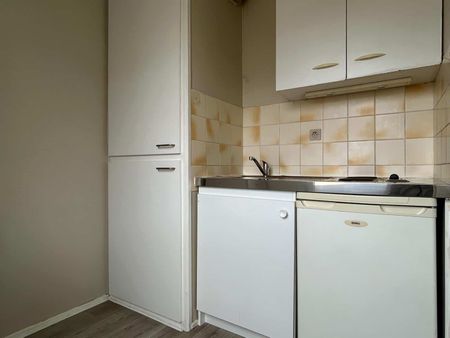 Bel appartement F1 proche Gare - Photo 2