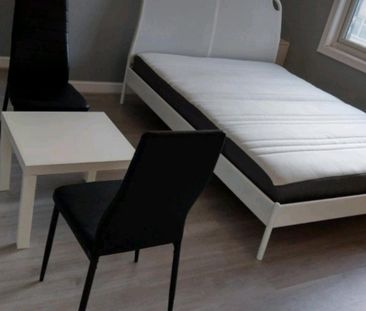 2 Bed Flat, Stoney Stanton Road, CV1 - Photo 2