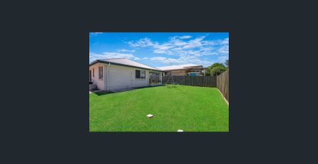 Spacious Family home in the Heart of Mount Cotton - Photo 5