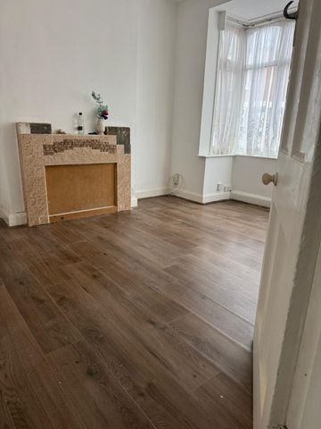 3 bedroom house in Evington area - Photo 5