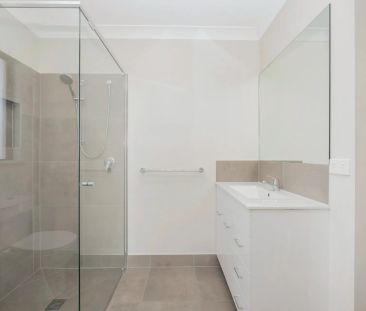 New Estate, New Home, New Lifestyle. - Photo 5