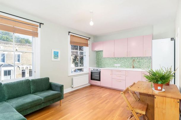 2 bedroom apartment to rent - Photo 1