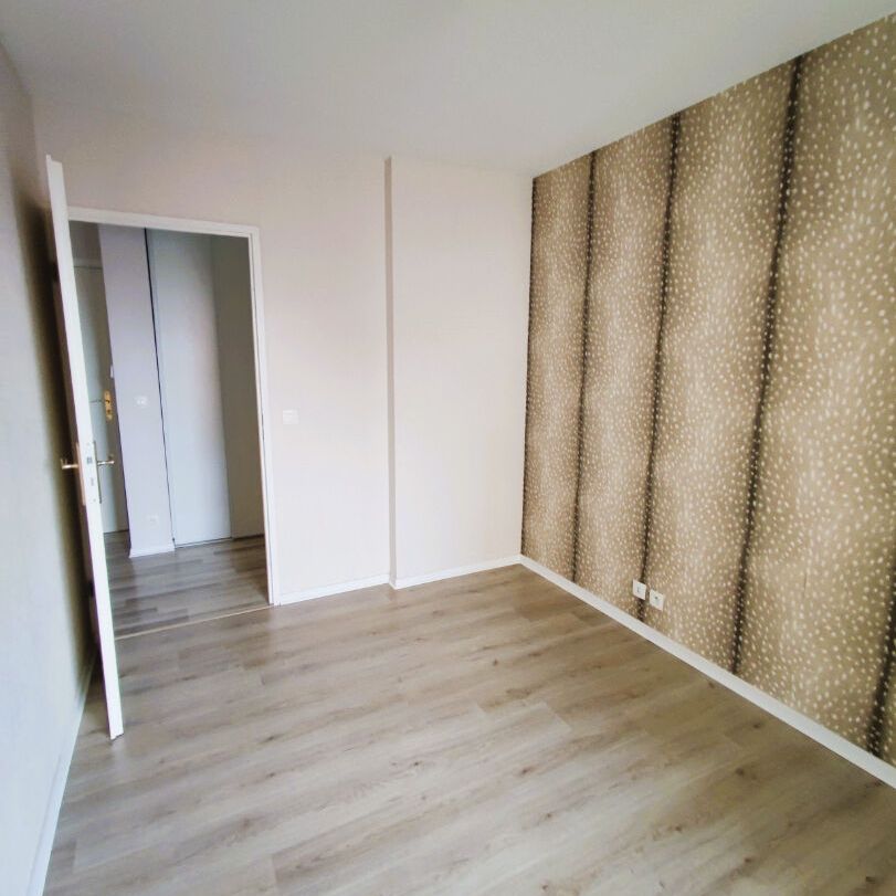 Apartment - Photo 1