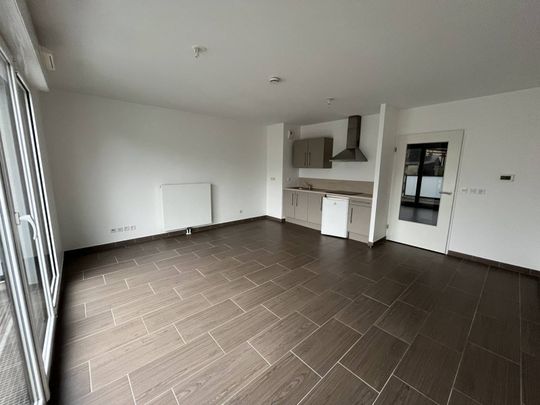 Beau studio en location de 33,50m², situé rue du Champ des Oiseaux à Rouen, 515€ charges comprises - Photo 1