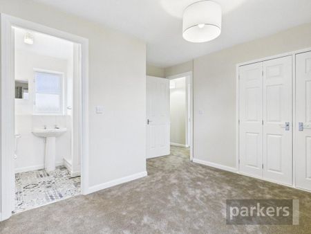 3 bedroom terraced house to rent - Photo 3