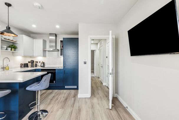 2 bedroom flat to rent - Photo 1