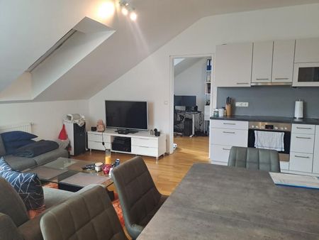 Pillweinstraße, sonnige und ruhig gelegene Dachgeschosswohnung mit 76 m2 plus Terrasse im 4.OG mit Lift - Foto 2