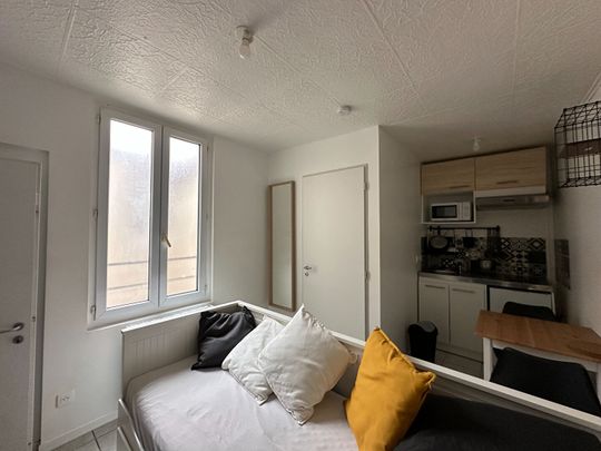 Location appartement 1 pièce, 14.33m², Rochefort - Photo 1