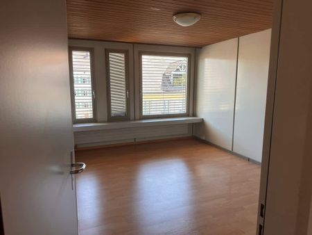 4 Zimmer, 93 m², 2. Stock - Photo 4