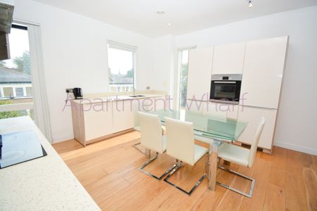 Flat Cambridge Avenue, NW6 5AA, London - Photo 5